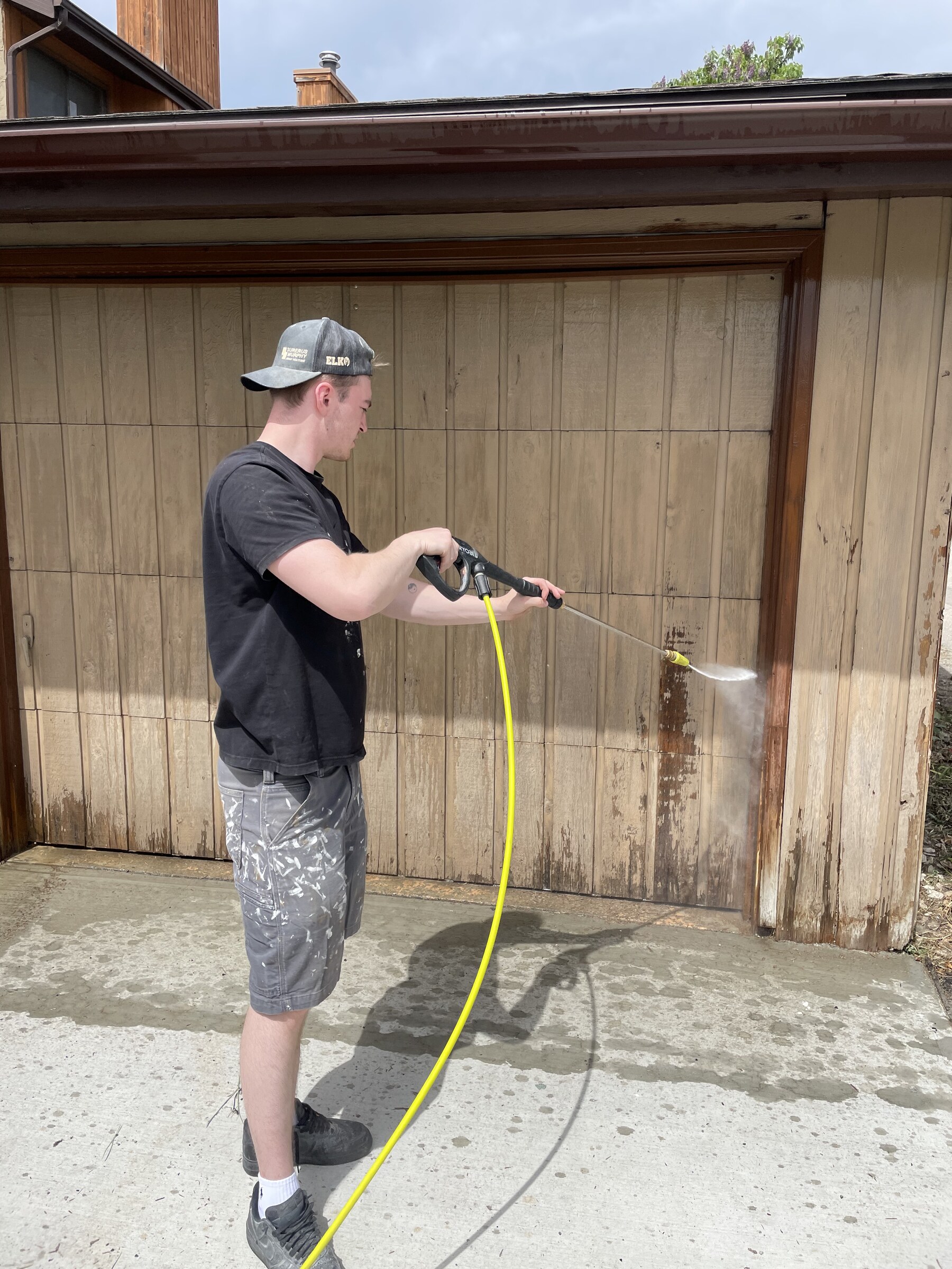 Spray finish on trim in Calgary, Calgary
